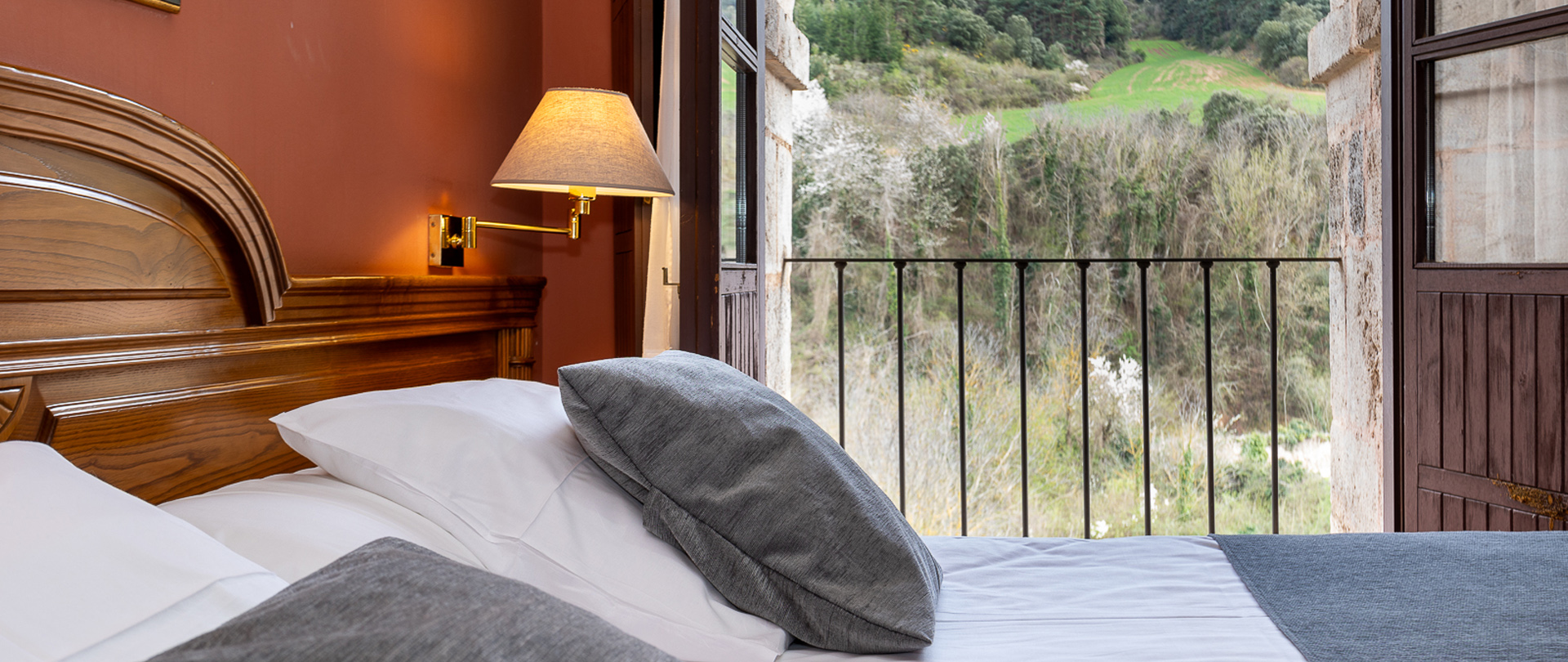 habitaciones dobles hotel monasterio la rioja san millan cogolla cab 7 habitaciones dobles hotel monasterio la rioja san millan cogolla cab 7